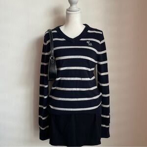 Vintage Y2K Abercrombie and Fitch Sweater Striped V-Neck Navy White Preppy